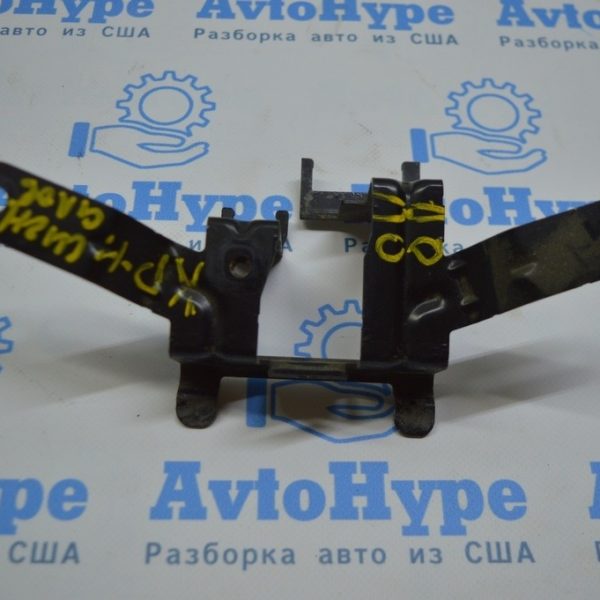 Кронштейн клаксона Audi A8 D4 10-17 4H0951229A