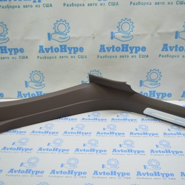 Накладка порога зад прав внутренняя Audi A8 D4 10-17 (01) коричневый цвет 4H4864608 4H4864608FDF3