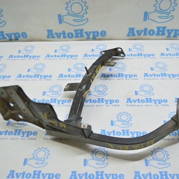 Кронштейн усилитель левого крыла (паук) Audi A8 D4 10-17 4H0821395 4H0821233 4H0821135E