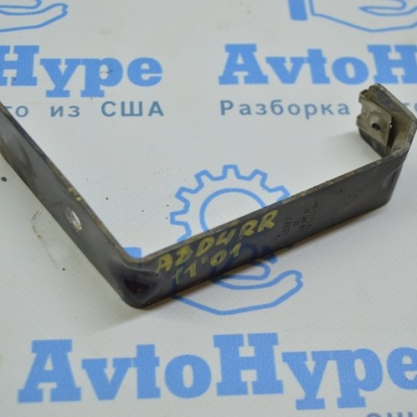 Кронштейн заднего бампера правый Audi A8 D4 10-17 4H0807842