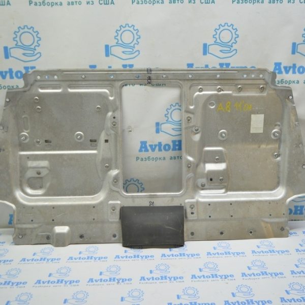 Аллюминиевая изоляция между багажником и салоном Audi A8 D4 10-17 4h0813501C