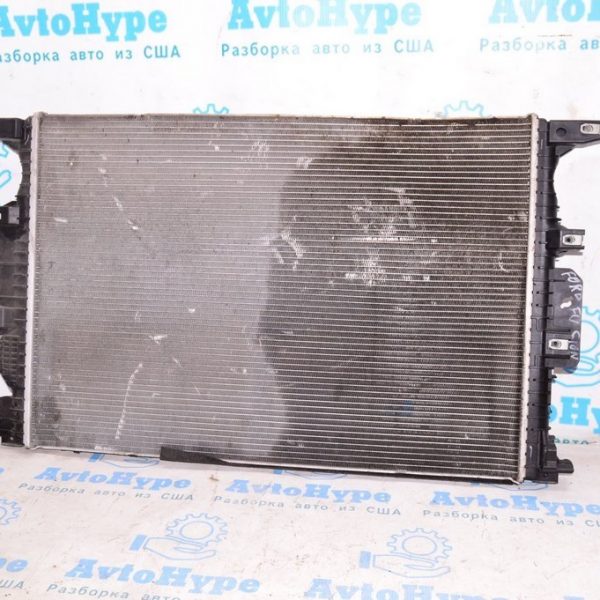 Радиатор охлаждения вода Ford Fusion mk5 13- деф. DG9Z-8005-K