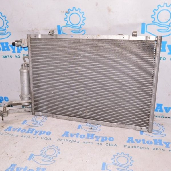 Радиатор кондиционера (конденсер) Ford Focus mk3 11-14 2.0 (06) CV6Z-19712-J