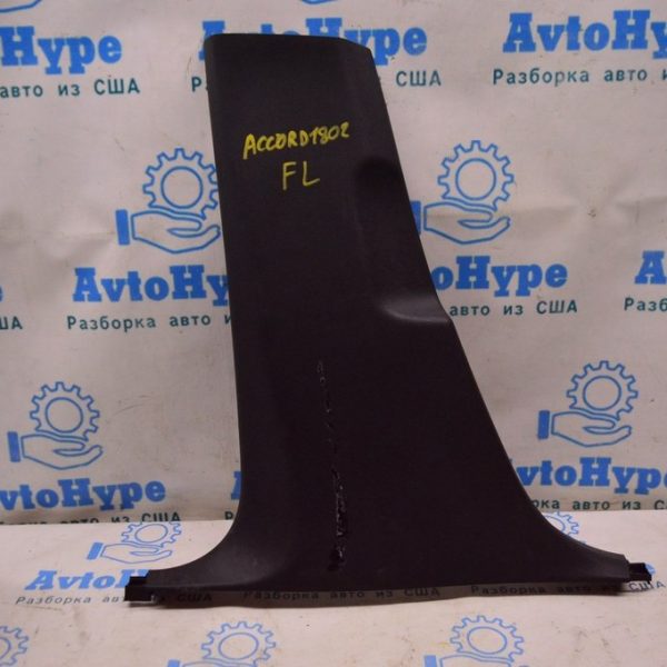 Накладка центральной стойки нижняя левая Honda Accord 18- черн 84171-TVA-A01ZA