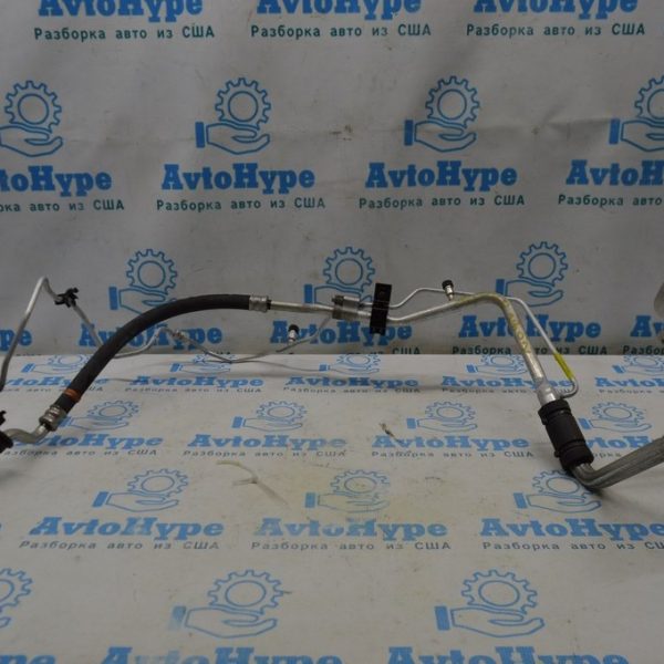 Трубка кондиционера печка-конденсер вторая Honda Accord 18- 1.5T (02) 80341-TVA-A01