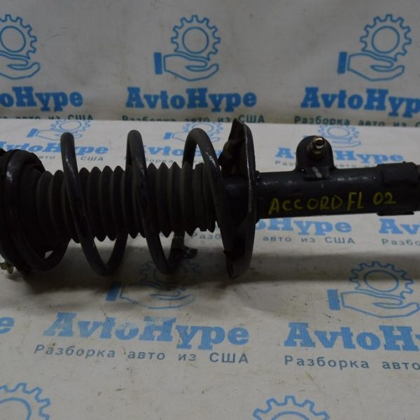 Стойка амортизатора в сборе перед лев Honda Accord 18- (02) возможно кривая 51621-TVA-A03
