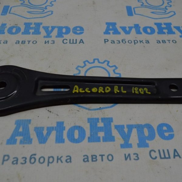 Лопух заднего подрамника зад лев Honda Accord 18- 50375-TVA-A00
