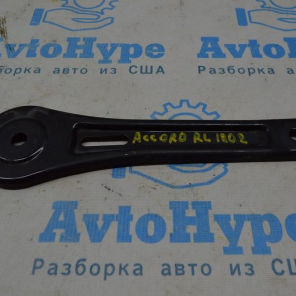 Лопух заднего подрамника зад прав Honda Accord 18- 50375-TVA-A00