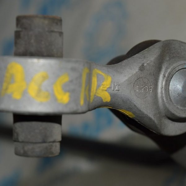 Тяга стабилизатора зад прав Honda Accord 18- 52320-TLB-A00