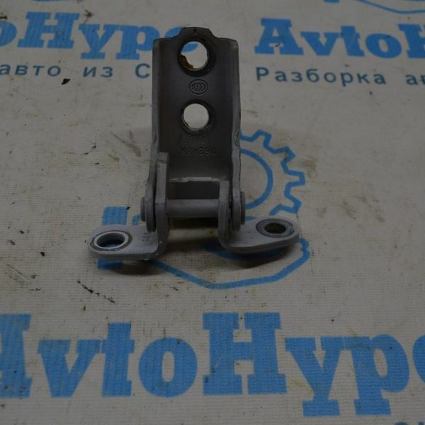 Петля двери верхняя перед лев Honda Accord 18- 67450-T2F-A02ZZ