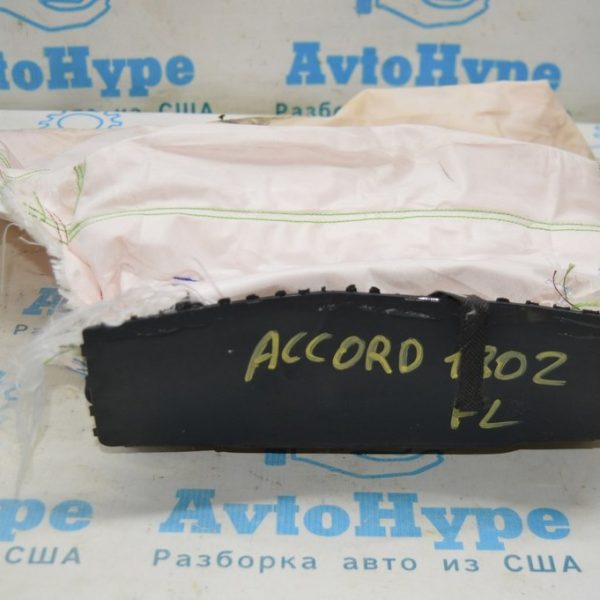 Подушка безопасности airbag коленная водительская лев Honda Accord 18- стрельнувшая 78910-TVA-A81