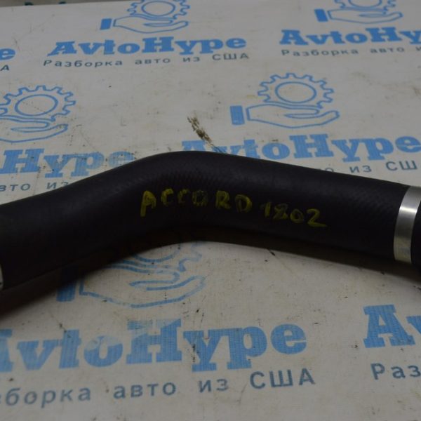 Патрубок интеркулера лев третий  Honda Accord 18- резина 17293-6A0-A01