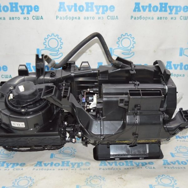 Актуатор моторчик привод печки (кондиционер) Honda Accord 18- (02) 79140-TBA-A11