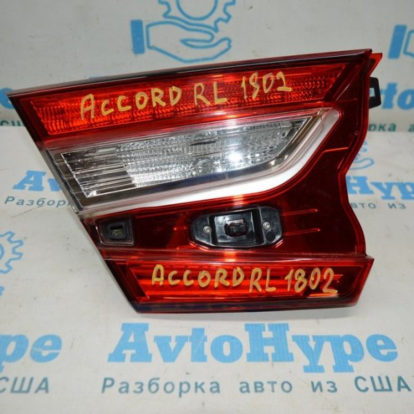 Фонарь внутренний (крышка багажника) левый Honda Accord 18- (02) 34155-TVA-A01