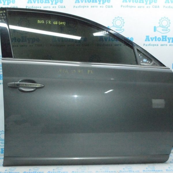 Накладка двери боковая перед прав Toyota Avalon 05-12 75761-AC010