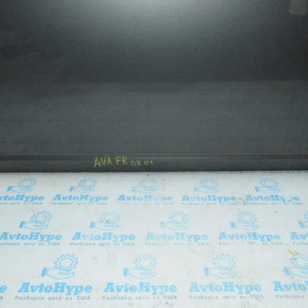 Накладка двери нижняя перед прав Toyota Avalon 05-12 75071-07030