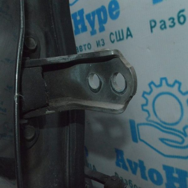 Петля двери верхняя перед прав Toyota Avalon 05-12 68710-AA020