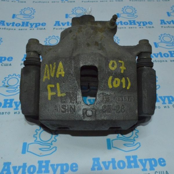 Суппорт перед лев Toyota Avalon 05-12 4775008030