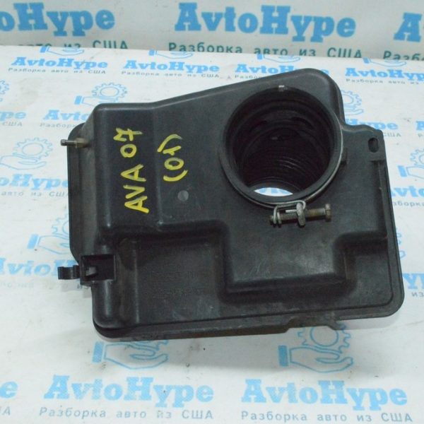 Резонатор с воздуховодом Toyota Avalon 05-12 17881-AD010