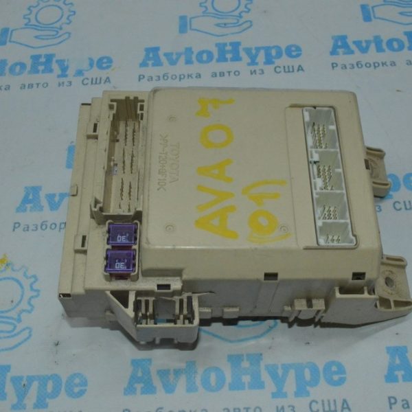 Блок предохранителей подторпедный Toyota Avalon 05-12 82730-AC010