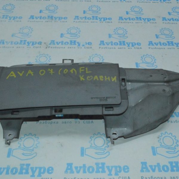 Подушка безопасности airbag коленная водительская лев Toyota Avalon 05-12 серая 73900-07010-B1