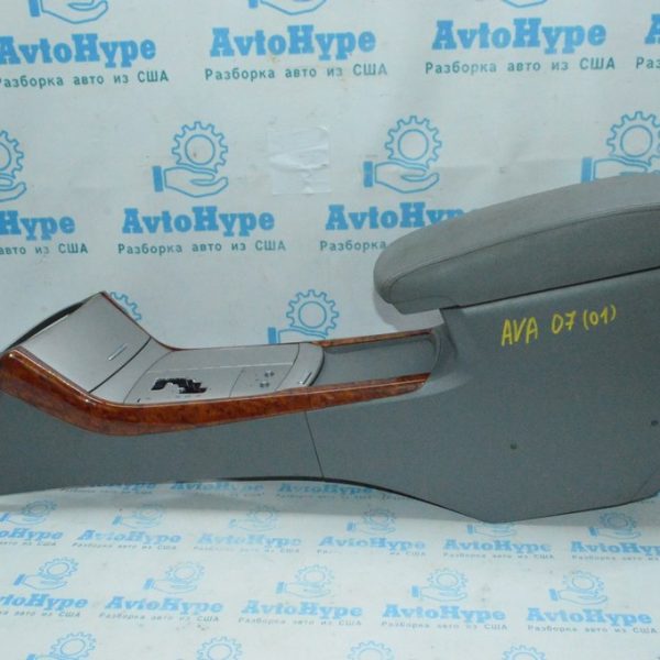 Центральная консоль нижняя часть Toyota Avalon серая 05-12 58810-07030-B0