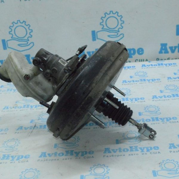 Вакуумный усилитель Toyota Avalon 05-12 4461007120