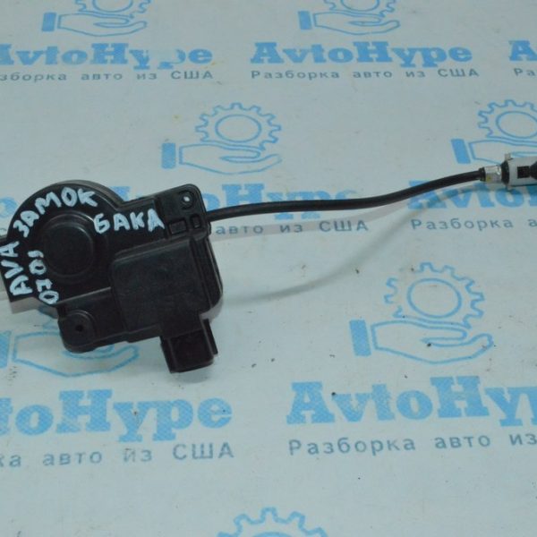 Замок лючка бензобака Toyota Avalon 05-12 77050-AC020