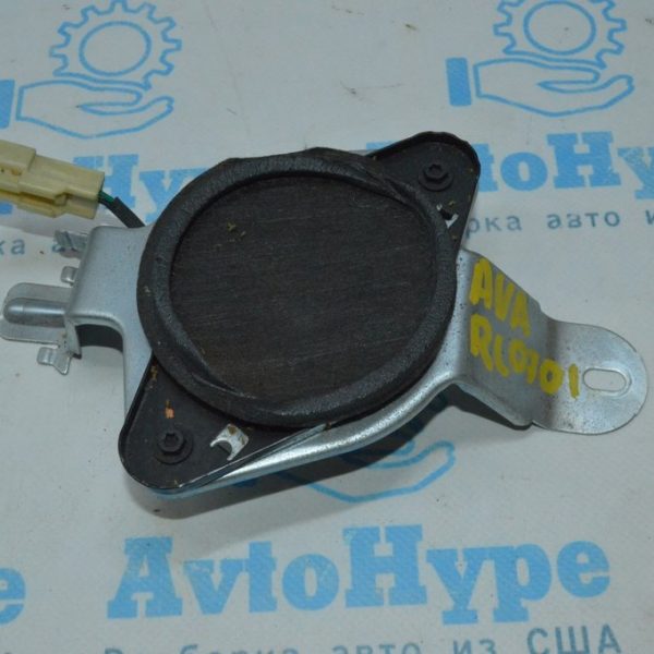 Динамик (пищалка) задней полки лев Toyota Avalon 05-12 JBL 86160-AC271