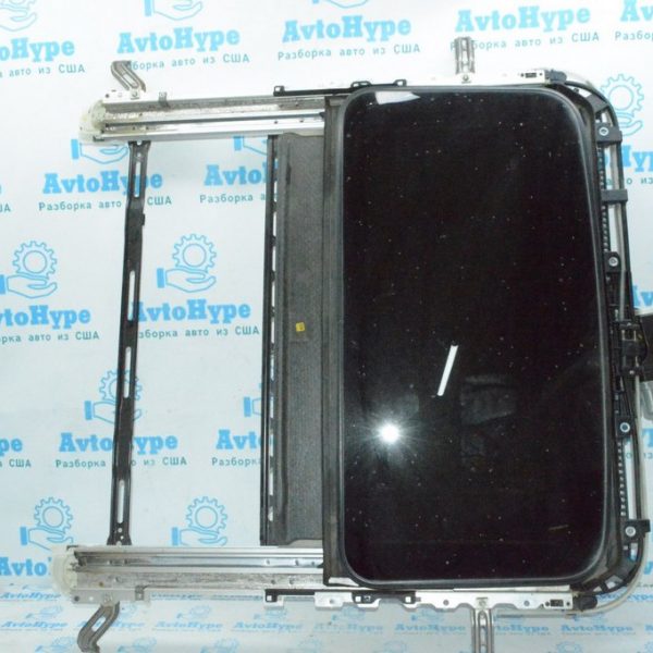 Люк в сборе Toyota Avalon 05-12 63201-AA030