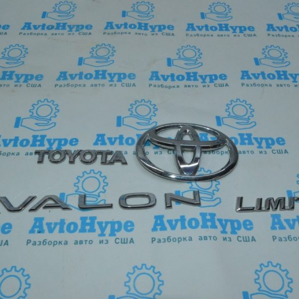 Эмблема надпись крышки багажника Toyota Avalon 05-12