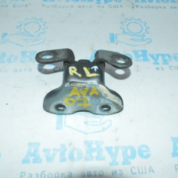 Петля двери верхняя зад лев Toyota Avalon 05-12 68760-04010