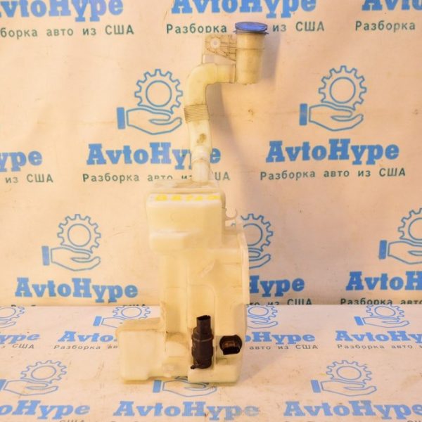 Бачок омывателя с горловиной VW Passat b8 USA (02) 5C6955453S