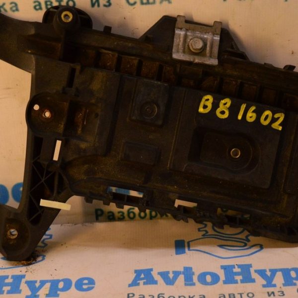 Площадка под АКБ VW Passat b8 USA 1K0-915-333-H