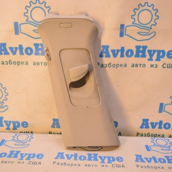 Накладка центральной стойки верхняя (ремень) левая VW Passat b8 USA серая 561-867-243-A-Y20