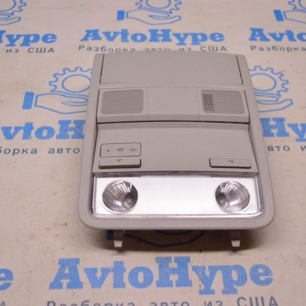 Плафон освещения перед VW Passat b8 USA серый 1K0947106PWRC