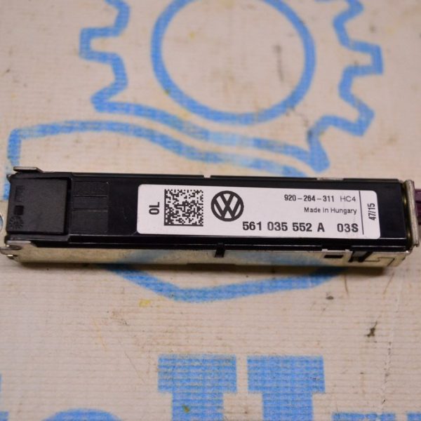 Усилитель антенны VW Passat b8 USA 561035552