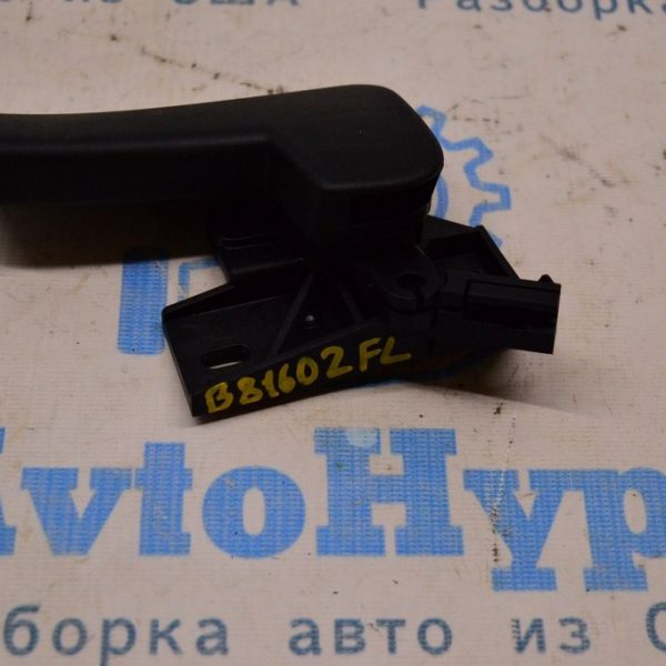 Ручка открывания капота VW Passat b8 USA салонная 561-823-533-95T