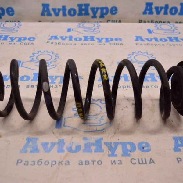 Пружина зад прав VW Passat b8 USA 1K0511115BG