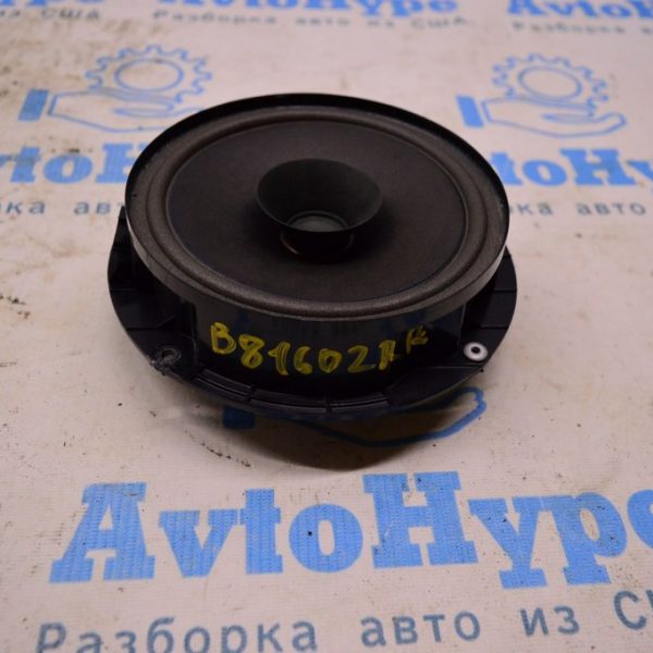 Динамик зад прав VW Passat b8 USA 5C6-035-454-A