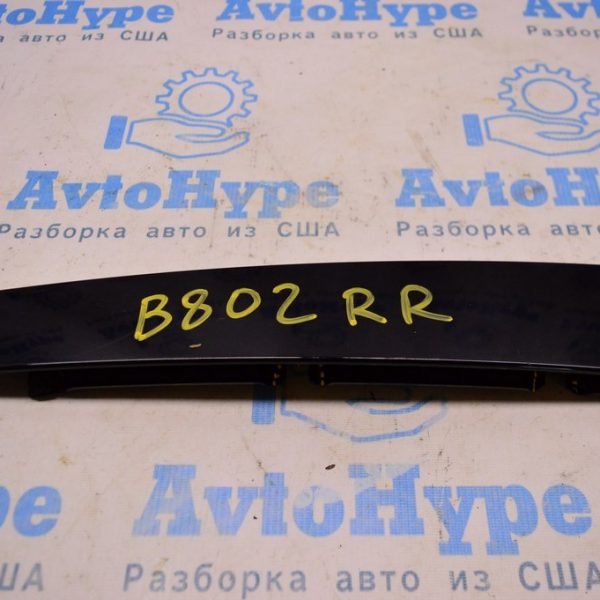 Накладка двери боковая зад прав VW Passat b8 USA (02) небольшой деф.ккрепления 561839902A041