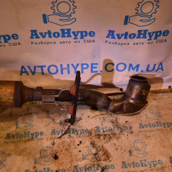 Кронштейн глушителя передний VW Passat b8 USA 1K0-253-144-BD