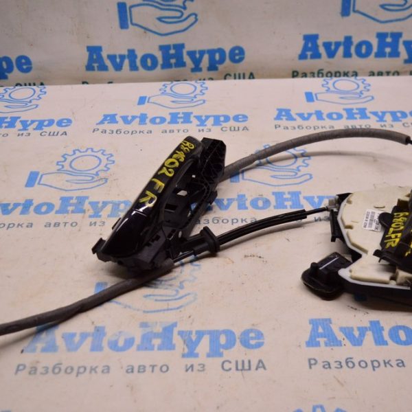 Заглушка внешней ручки перед прав VW Passat b8 USA 1K8839168BGRU