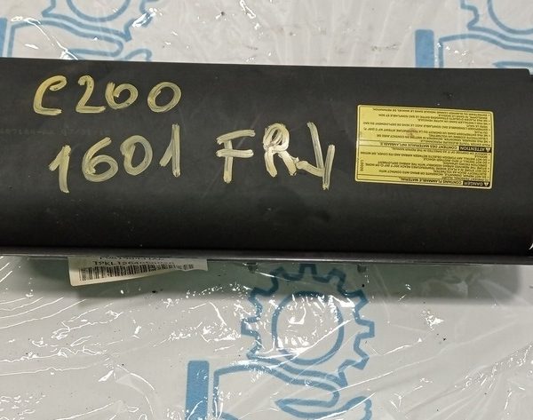 Подушка безопасности airbag коленная пассажирская прав Chrysler 200 15-17 68148438AC