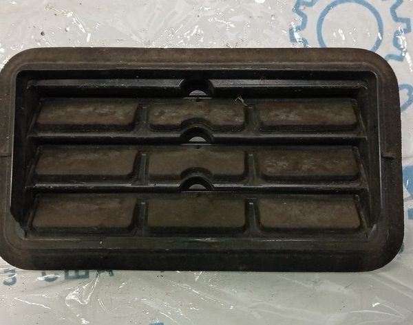 Щиток вентиляции правый Chrysler 200 15-17 68170 766AB