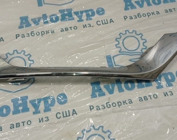 Молдинг нижней решетка переднего бампера прав Chrysler 200 15-17 хром 68203034AB