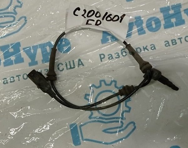 Датчик ABS перед прав Chrysler 200 15-17 68160057AC