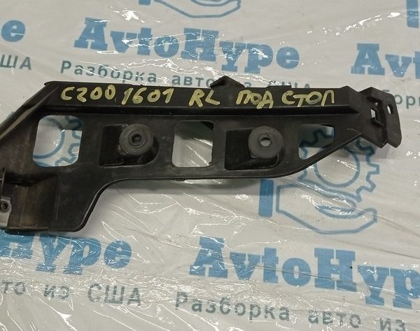 Крепление заднего бампера внутр левое Chrysler 200 15-17 68103185AF