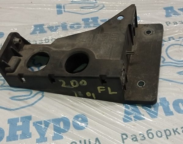 Кронштейн радиатора нижний левый Chrysler 200 15-17 68376655AA