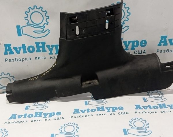 Накладка центральной стойки нижняя правая Chrysler 200 15-17 черн 1XW70DX9AF